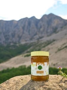Enjoy the taste of original Asimi Sidr honey 500 grams from ALLWAA ALAKHDAR 4 Yemeni Sidr Mountain Honey 500 grams