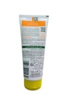 Garnier Vitamin C Cleansing Wash 100ml Deep Cleansing and Brightening for Skin (1)